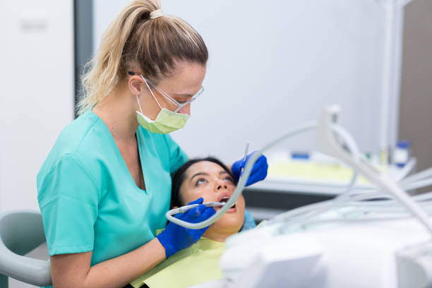 Best Walk-In Emergency Dental Services in Ridgebury, CT